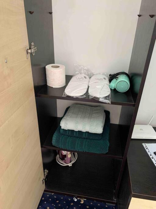 Cozy & Warm Studio Bucureşti Ngoại thất bức ảnh