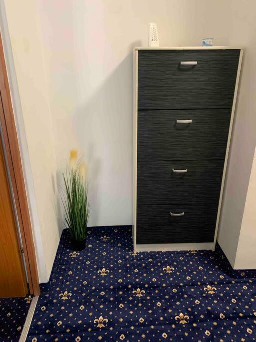 Cozy & Warm Studio Bucureşti Ngoại thất bức ảnh